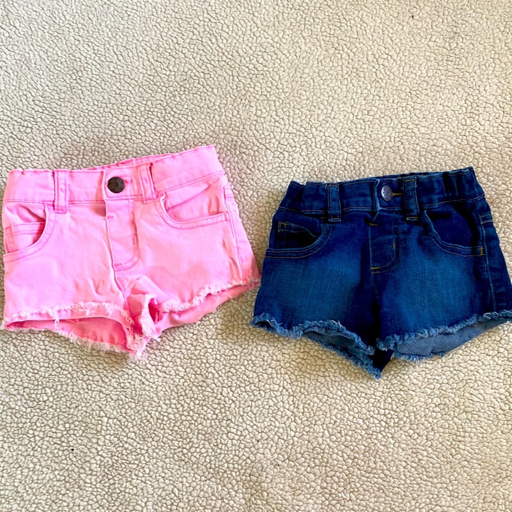 2 pairs of jean shorts. Size 2t